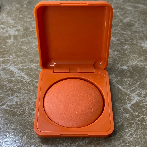 About Face Cheek Freak Blush - Picture 3 of 3